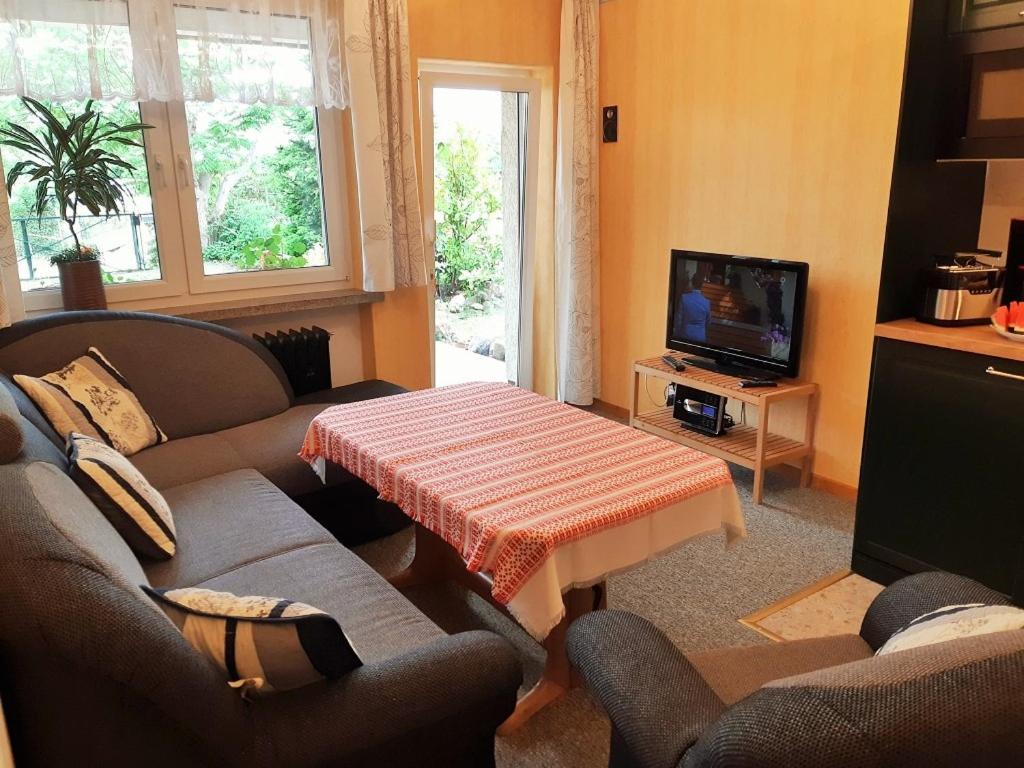 Ferienwohnung Petronela Варен Екстер'єр фото