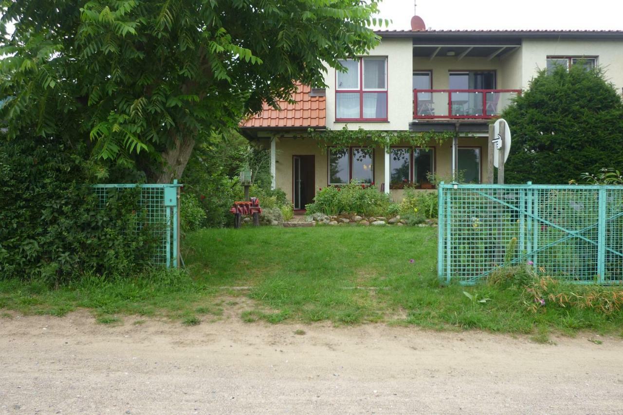 Ferienwohnung Petronela Варен Екстер'єр фото